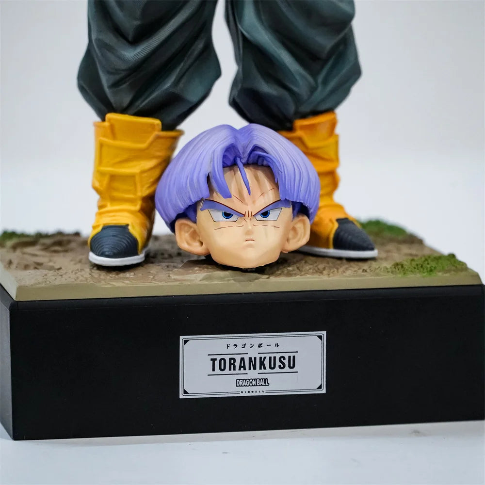 Figura Future Trunks Super Saiyan - Dragon Ball Z | PVC 30cm