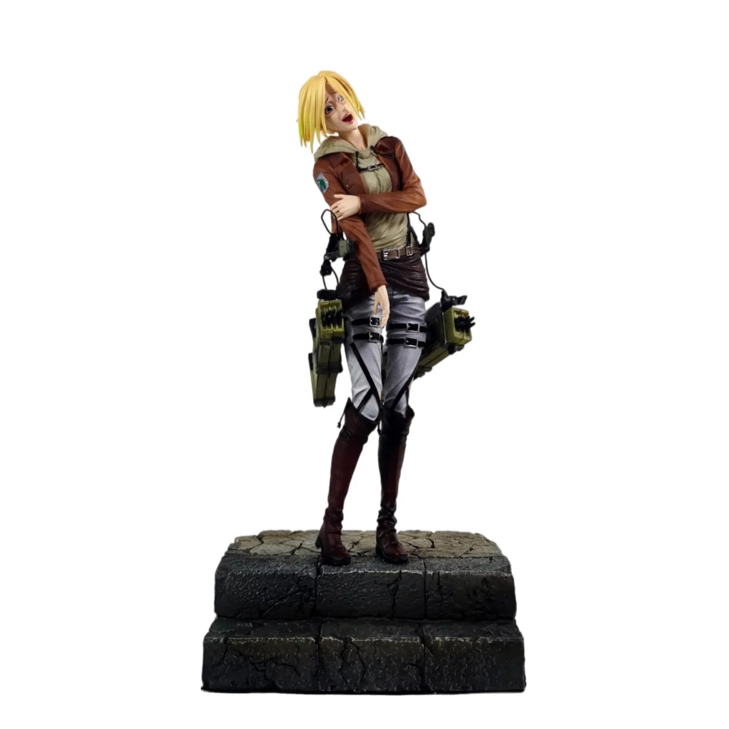 Figura Annie Leonhart - Attack on Titan | Estatua Coleccionable 1/8
