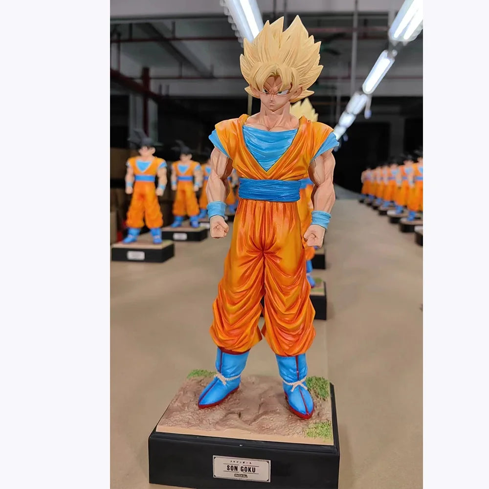 Figura Goku Ultra Instinct - Dragon Ball Z | PVC 34cm