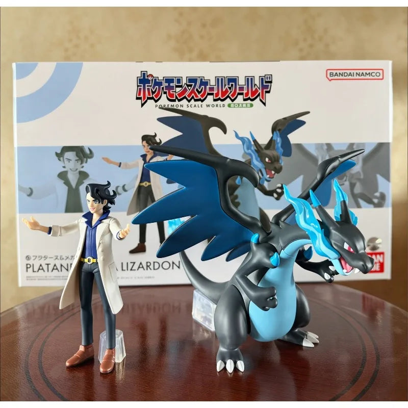 Figura Profesor Platane y Mega Charizard X - Pokémon | Bandai Scale World