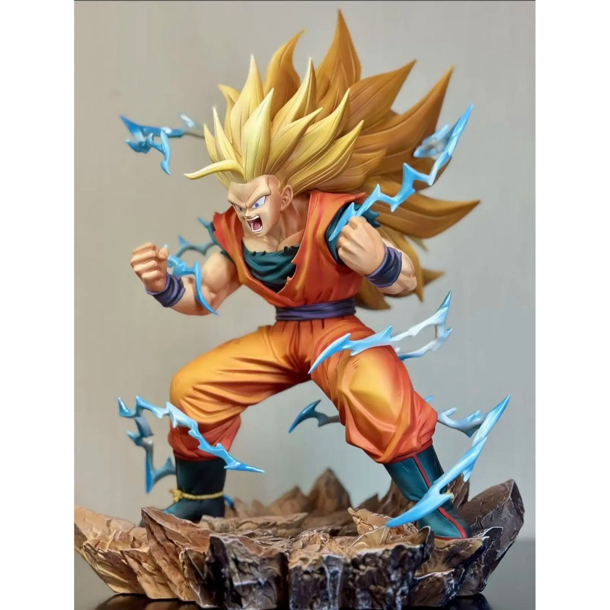 Figura Son Goku Super Saiyan 3 - Dragon Ball Z | CK Studio 32cm
