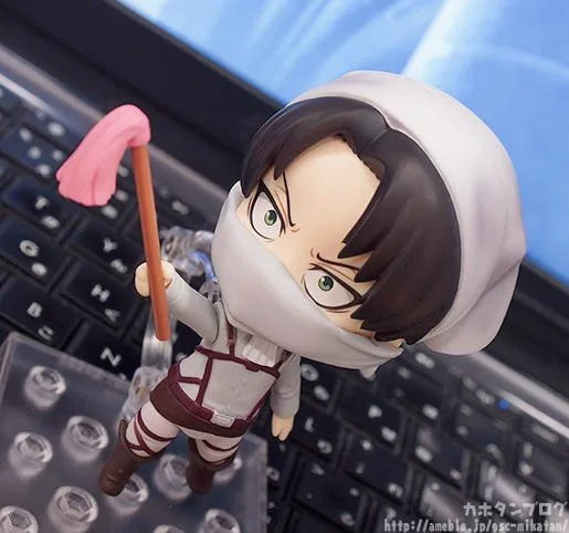 Figura Levi Ackerman 10cm - Attack on Titan | Edición Coleccionista