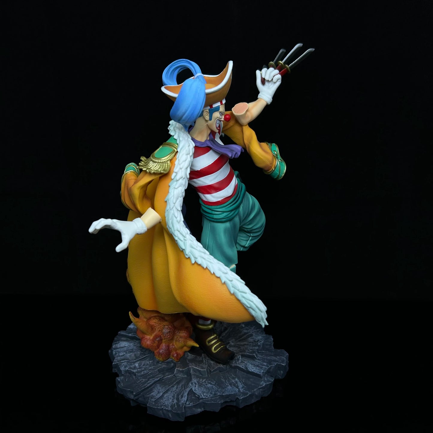 Figura Buggy - One Piece | Emperador Payaso 26cm