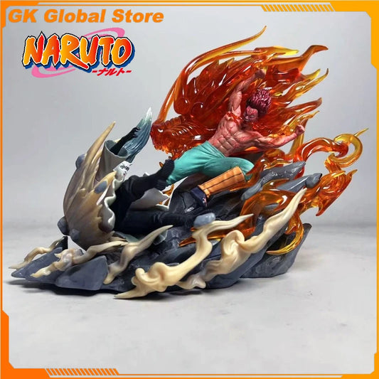 Figura Might Guy vs Uchiha Madara - Naruto | Diorama Luminoso 22cm