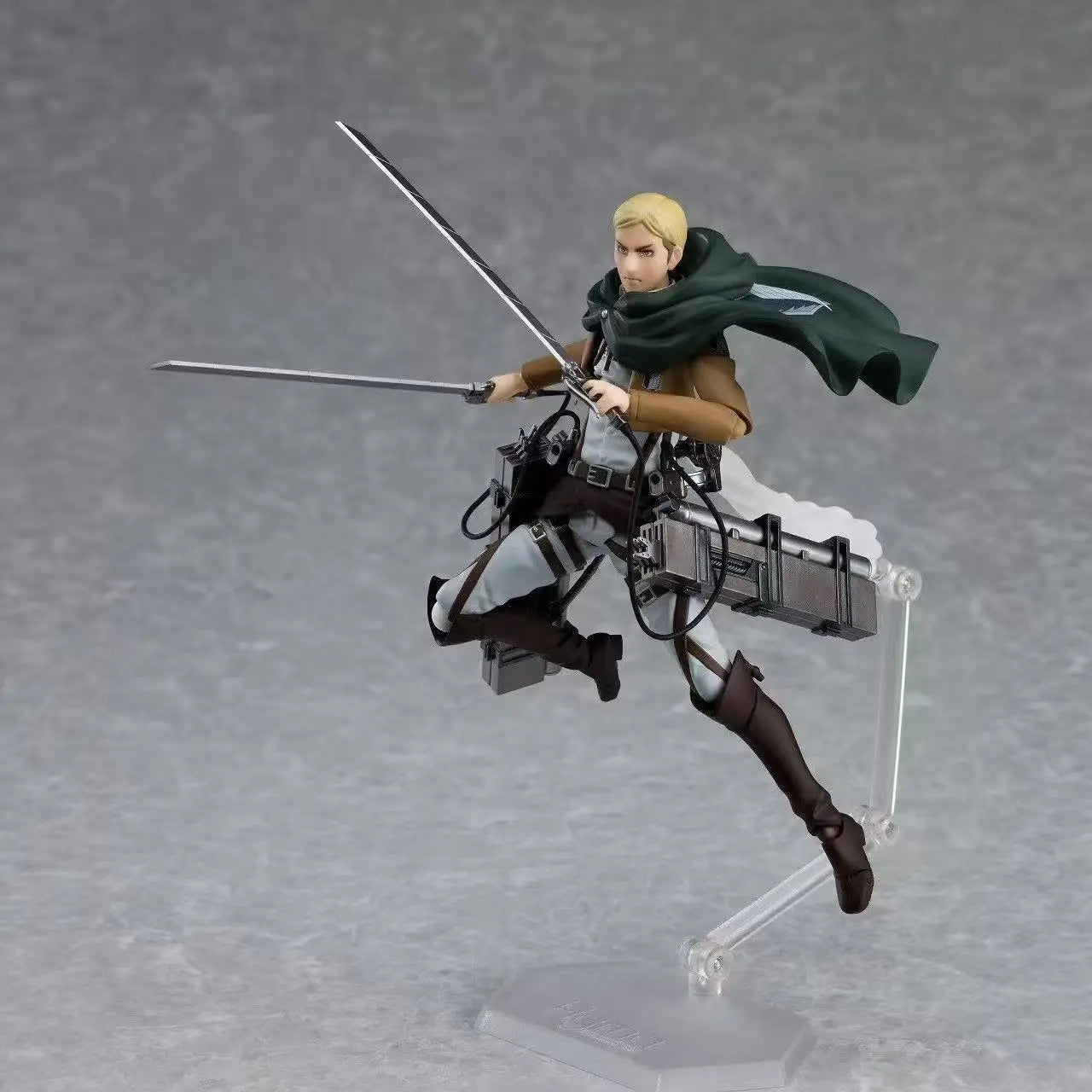 Figura Erwin Smith - Attack on Titan | Figma 446 Articulada