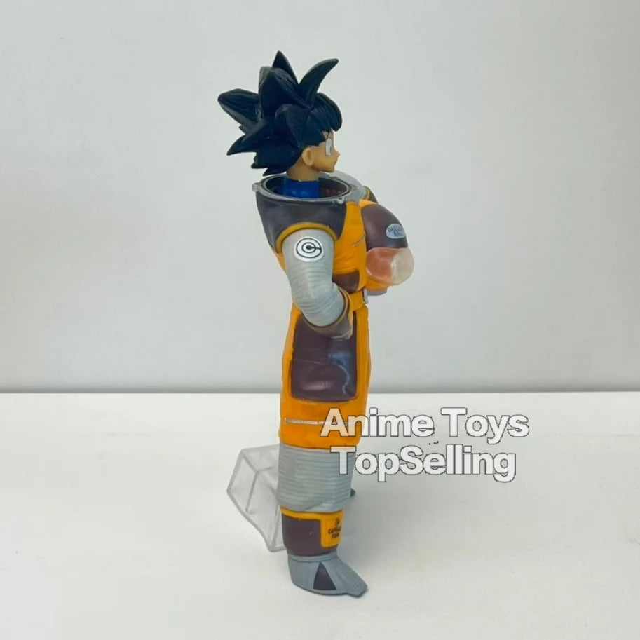 Figura Goku Traje Espacial - Dragon Ball Z | PVC 22cm