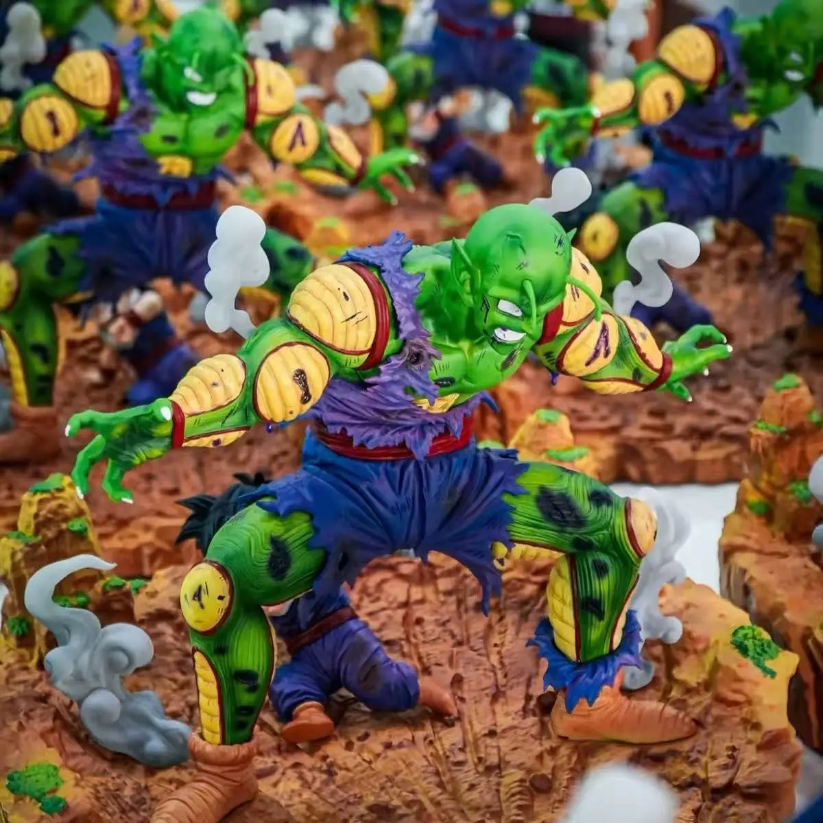 Figura Piccolo protegiendo a Gohan - Dragon Ball Z | GK 28cm