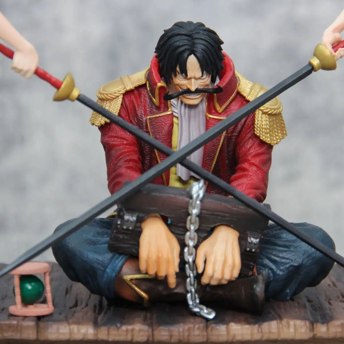 Figura Gol D. Roger - One Piece | Bandai PVC