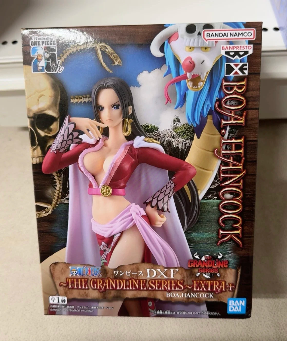 Figura Boa Hancock con Salomé - One Piece | Banpresto DXF Grandline Extra 17cm