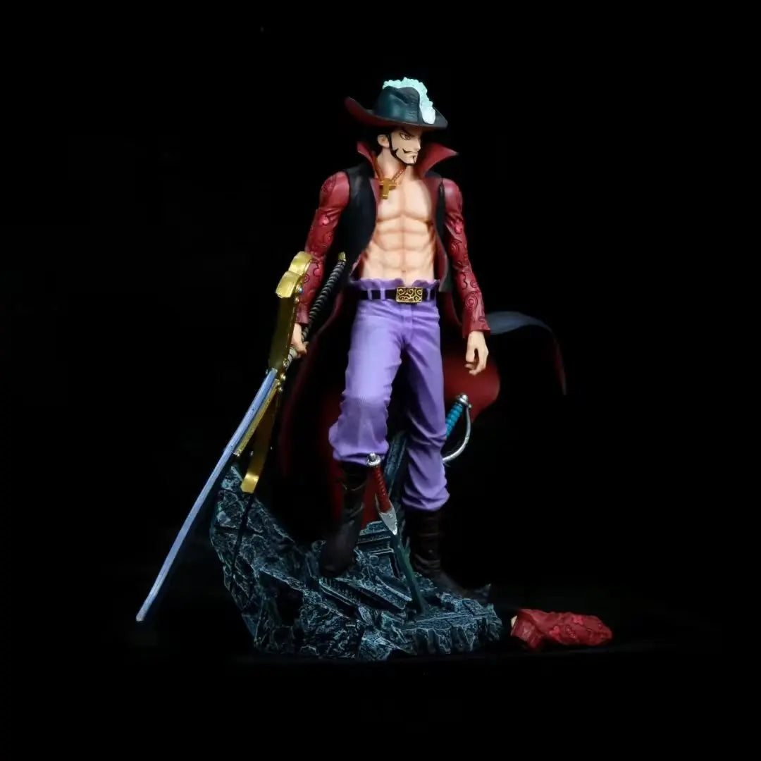 Figura Dracule Mihawk - One Piece | Dracule Mihawk, Ojo de Halcón, el mejor espadachín del mundo 28cm