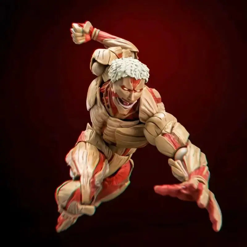 Figura Reiner Braun Titán Acorazado - Attack on Titan | Revoltech Yamaguchi 17cm