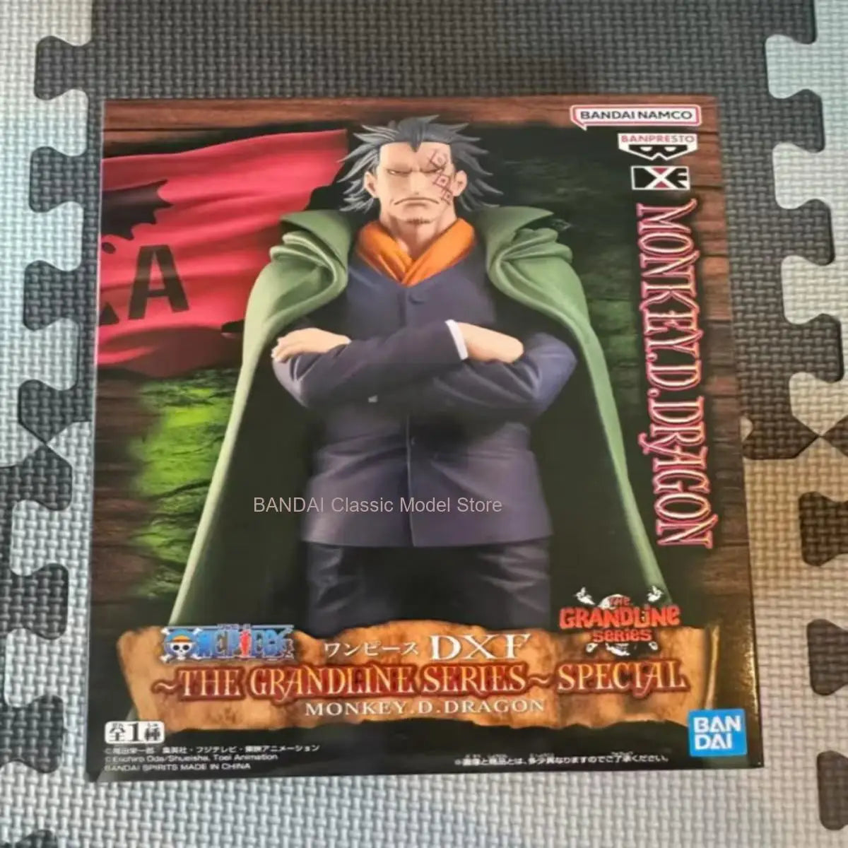 Figura Monkey D. Dragon - One Piece | Banpresto Líder Revolucionario