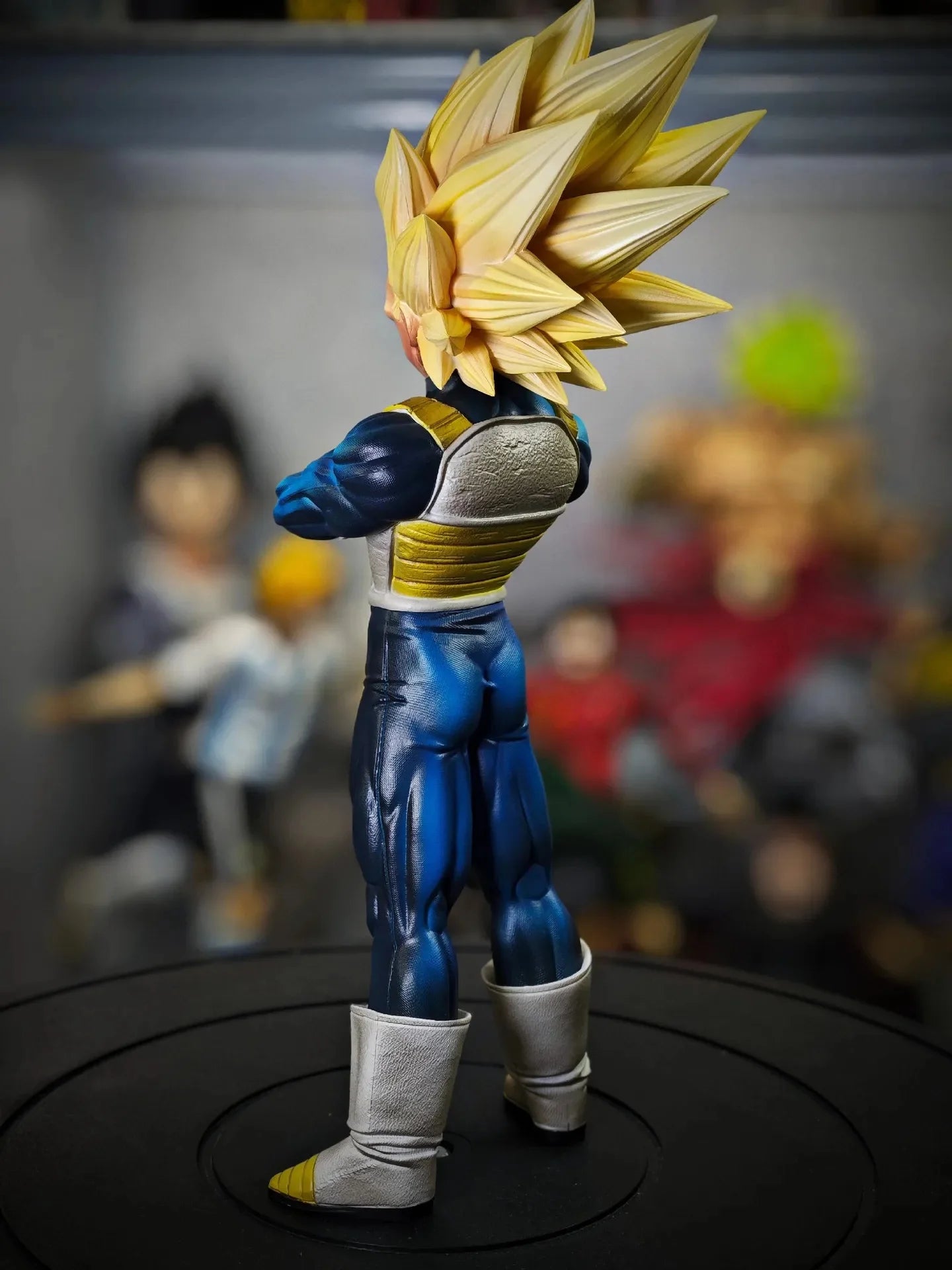 Figura Vegeta SSJ3 - Dragon Ball Z | Super Saiyan 3 33cm
