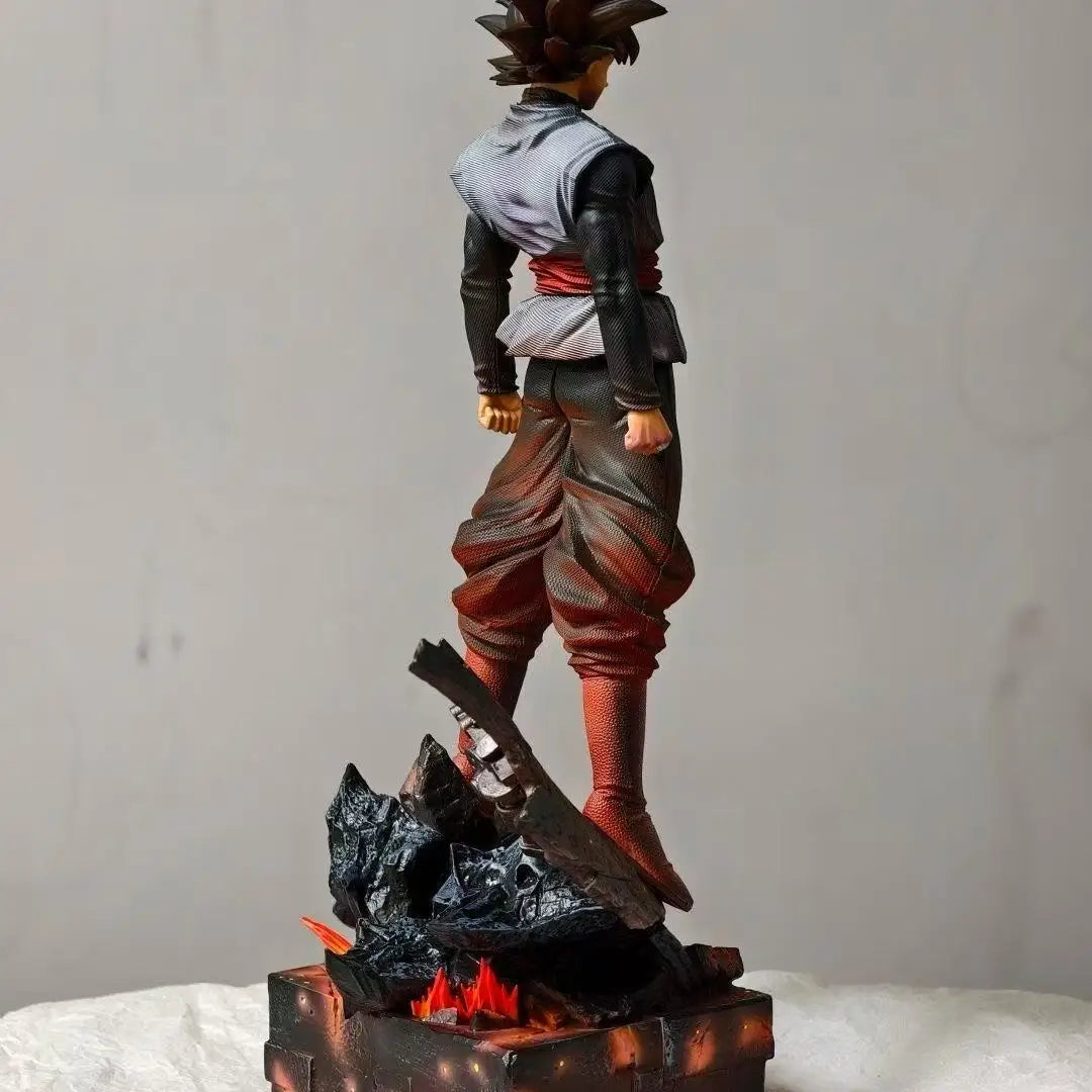 Figura Goku Black - Dragon Ball Super | JT Studio 37,5cm