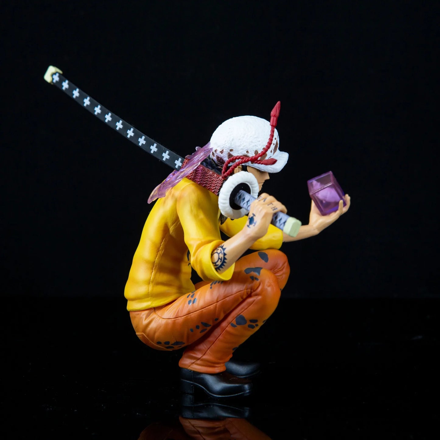 Figura Trafalgar Law - One Piece | Trafalgar D. Water Law en pose de acción