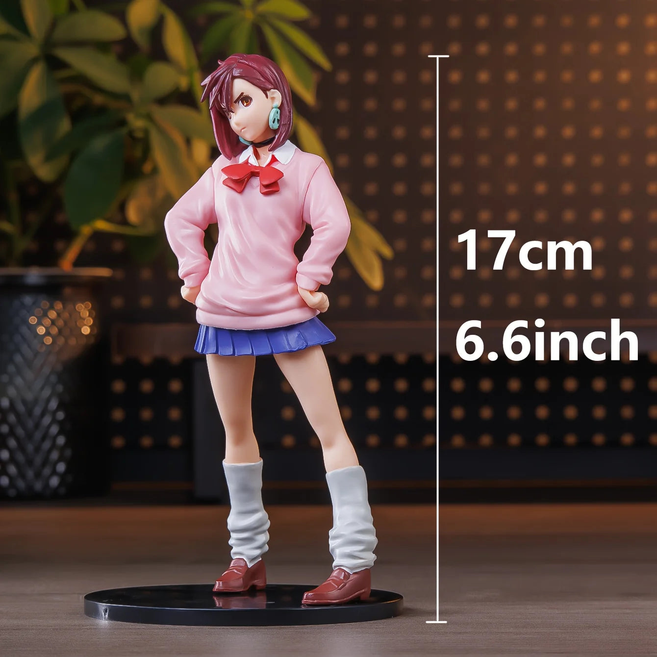Figura Momo Ayase - Dandadan | Momo Ayase, figura de chica fantasma con decoración