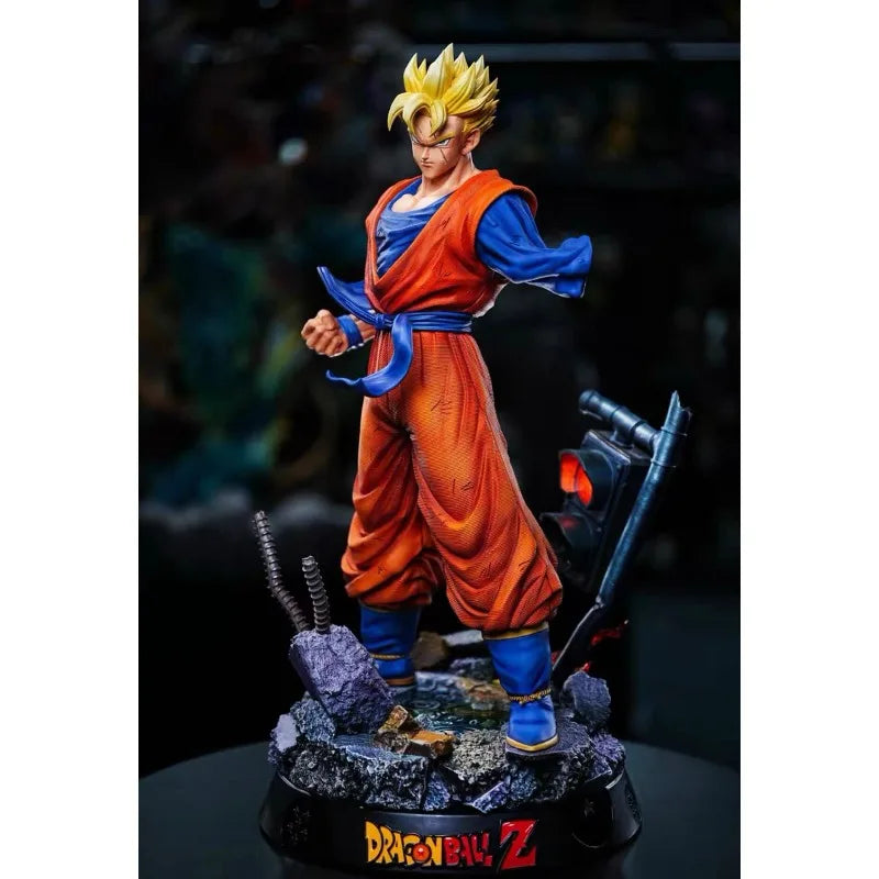 Figura Son Goku del Futuro 54 cm con Luz - Dragon Ball | Resina