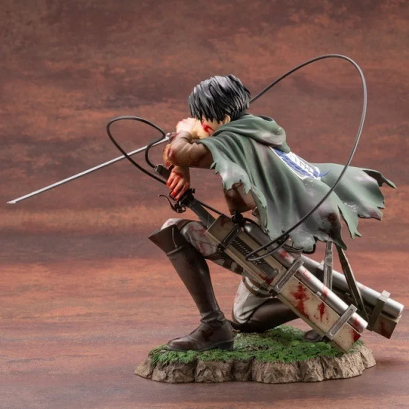 Figura Levi Ackerman - Ataque a los Titanes | Kotobukiya Dañado en Batalla 16cm
