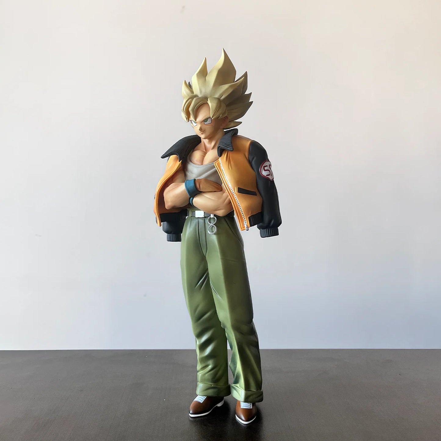 Figura Son Goku Super Saiyan - Dragon Ball | VF Studio 30cm