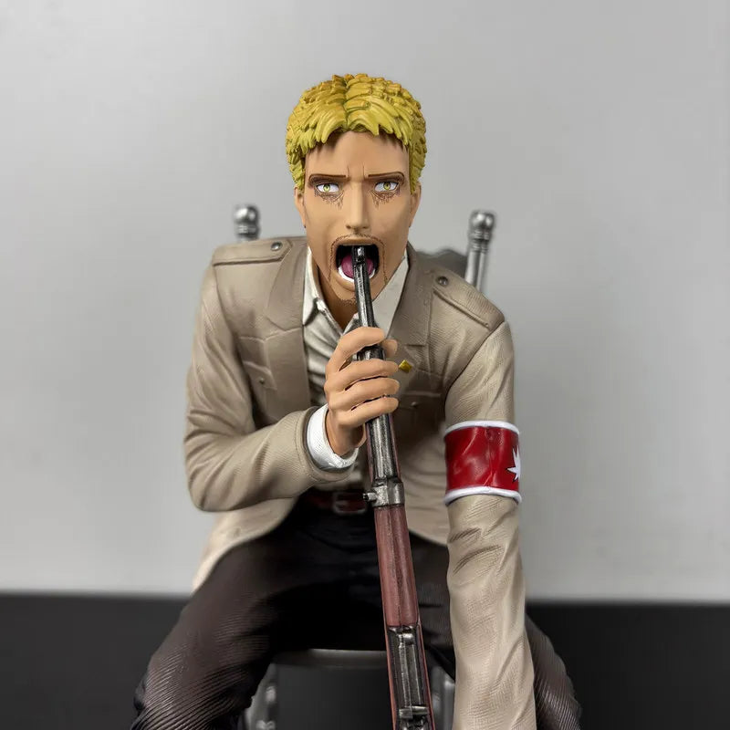 Figura Reiner Braun - Attack on Titan | Estatua PVC 20cm