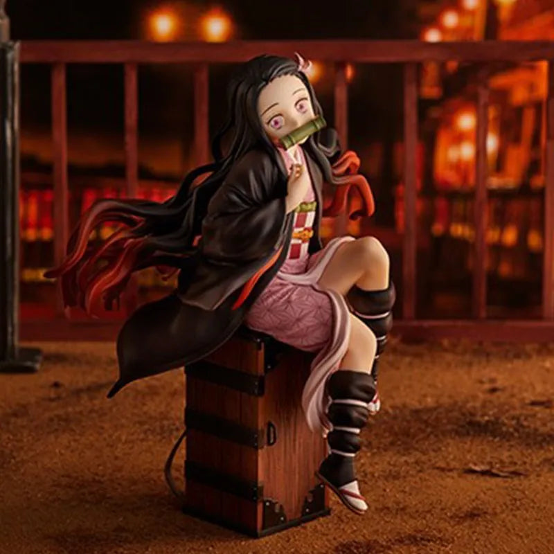 Figura Nezuko Kamado - Demon Slayer | Sentada 15cm