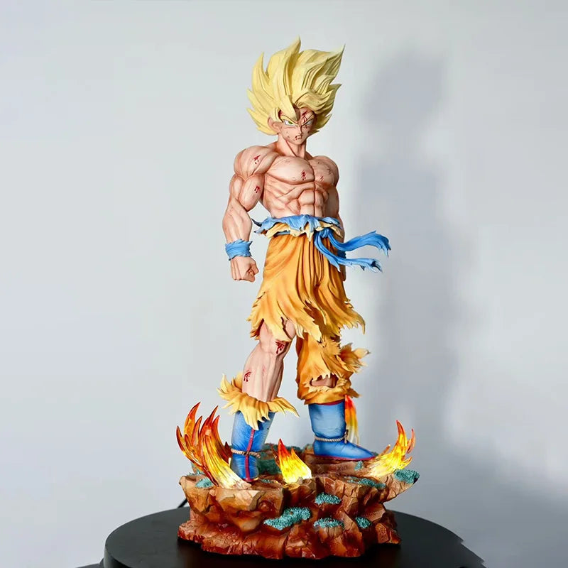 Figura Son Goku Super Saiyan - Dragon Ball Z | Base LED Intercambiable