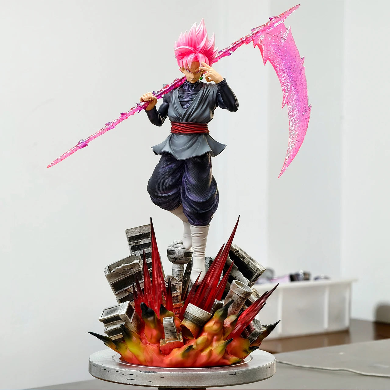 Figura Goku Black Super Saiyan Rosé - Dragon Ball Super | JT Statue 44,5 cm