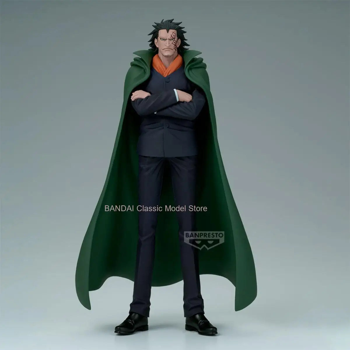 Figura Monkey D. Dragon - One Piece | Banpresto Líder Revolucionario