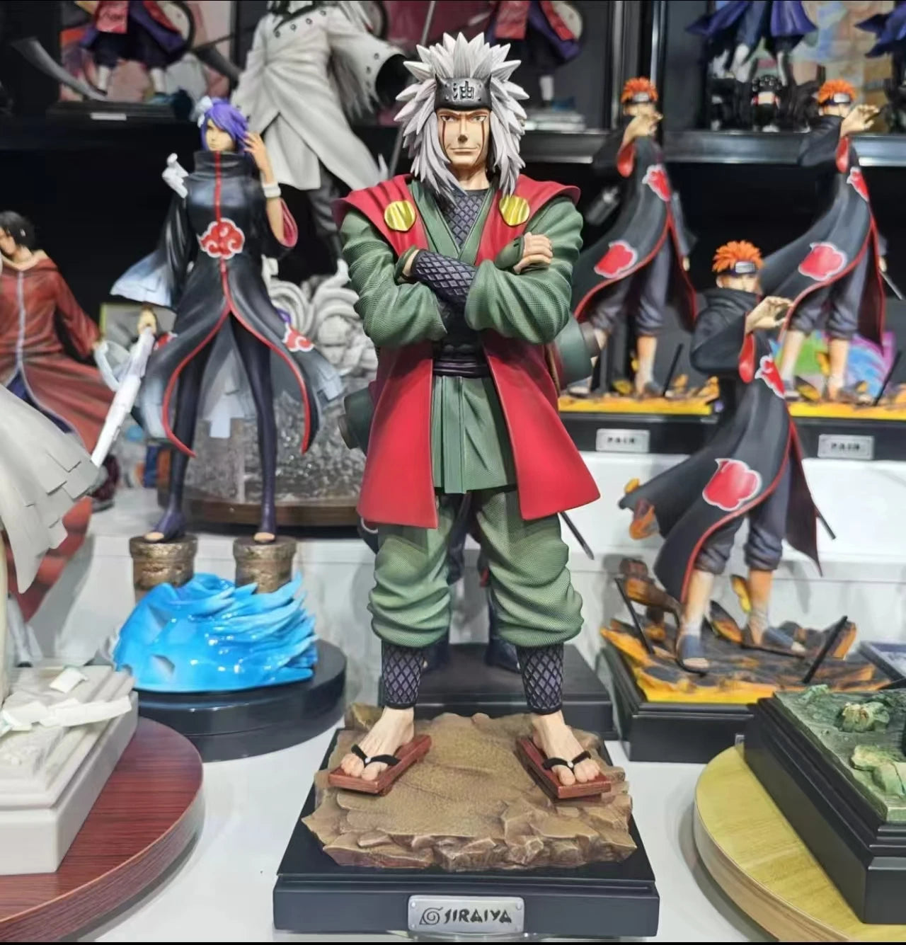 Figura Jiraiya - Naruto Shippuden | Brazos Cruzados 32cm
