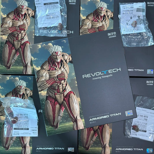 Figura Titán Acorazado Reiner Braun - Attack on Titan | Kaiyodo Revoltech