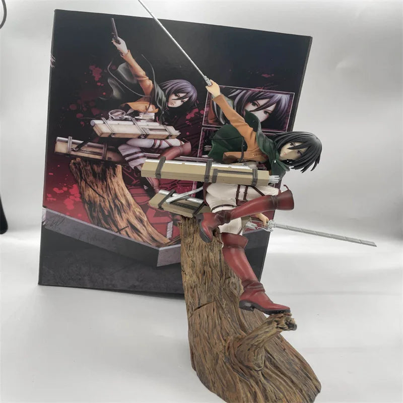 Figuras Levi y Mikasa Ackerman - Attack on Titan | Artfx J PVC