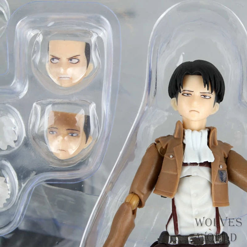 Figura Levi Ackerman - Attack on Titan | Espadas Desmontable 14cm