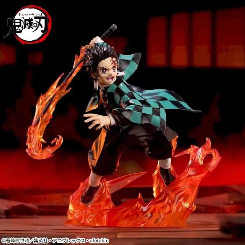Figuras Tanjiro, Giyu y Akaza - Guardianes de la Noche | SEGA XrossLink 14cm
