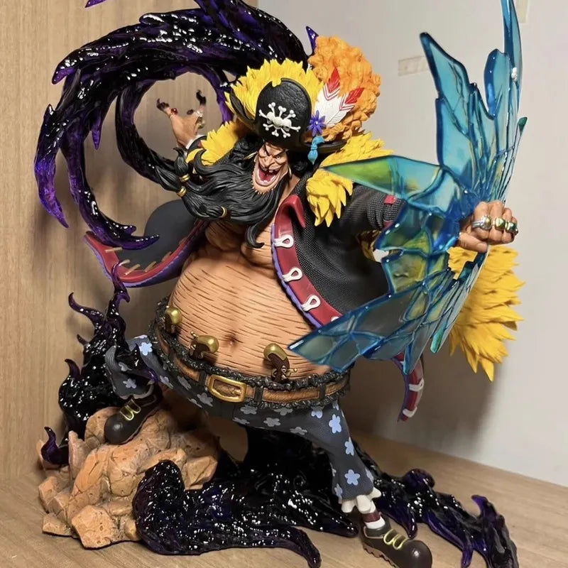 Figura Marshall D. Teach (Barbanegra) - One Piece | Estatua GK
