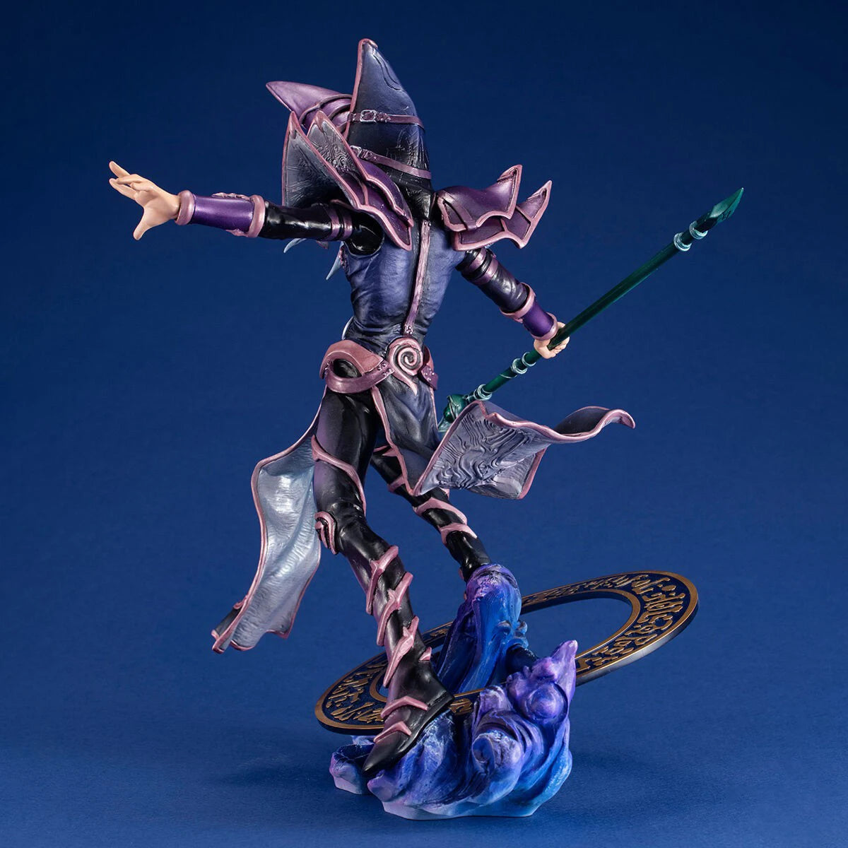 Figura Mago Oscuro - Yu-Gi-Oh! | MegaHouse 23cm