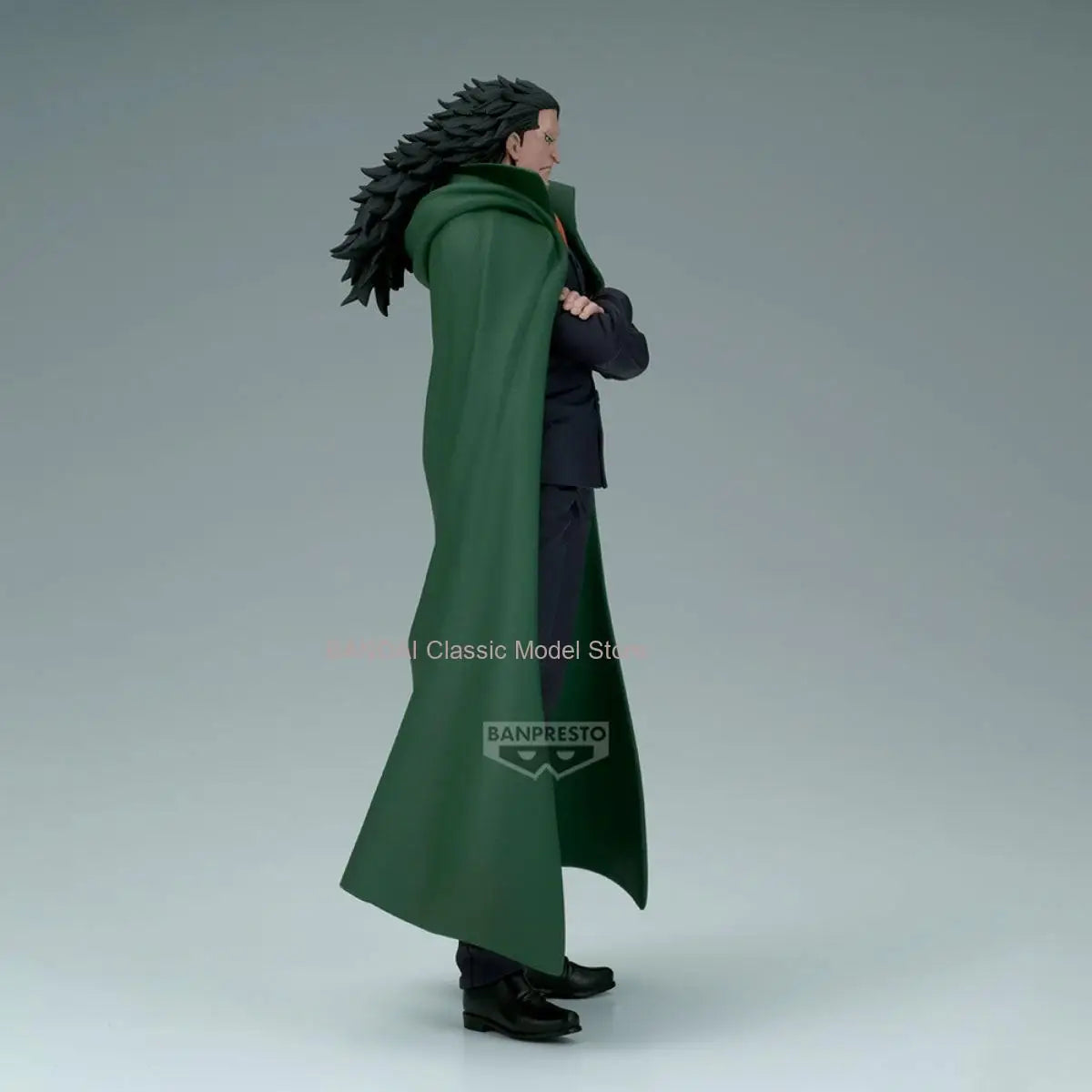 Figura Monkey D. Dragon - One Piece | Banpresto Líder Revolucionario
