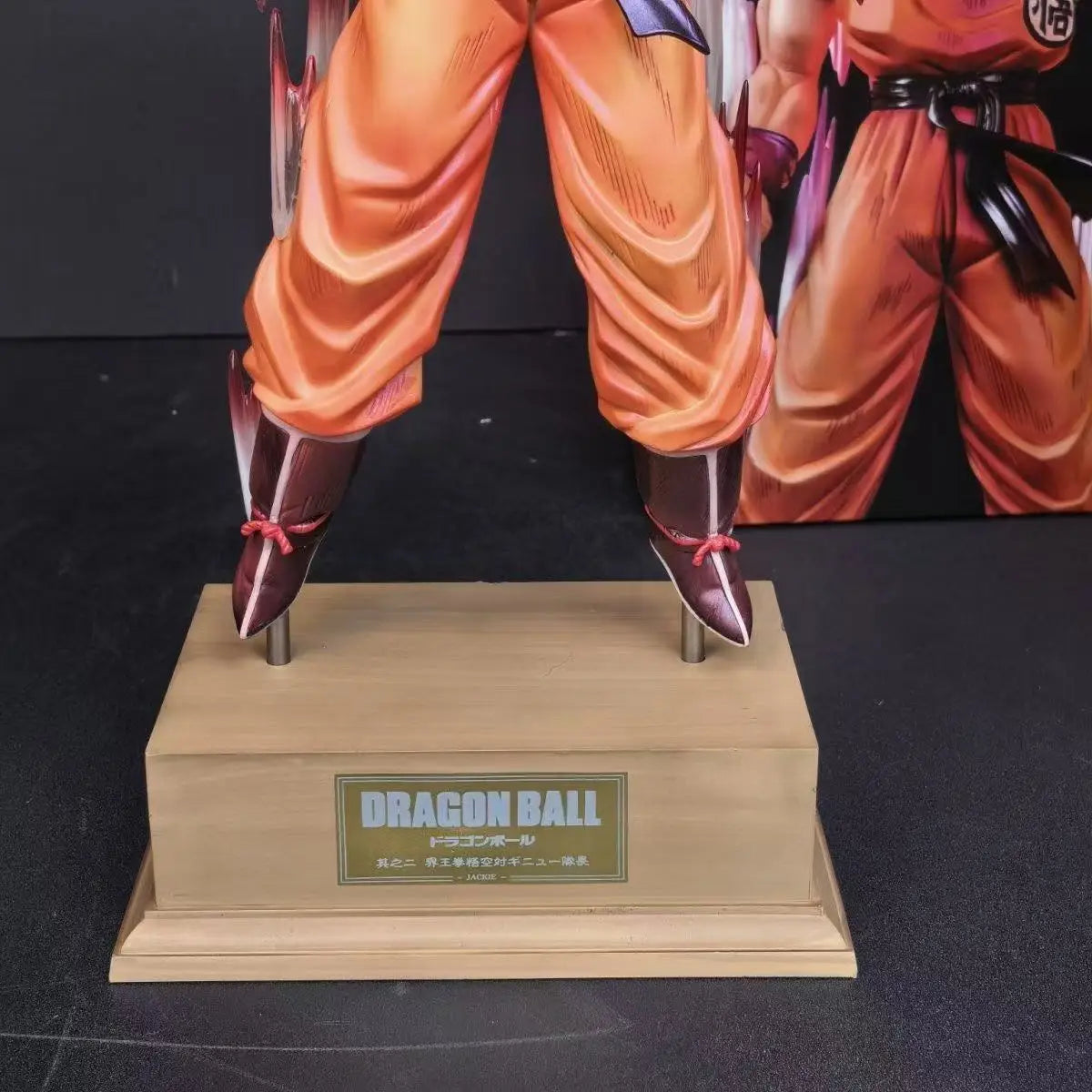 Figura Son Goku Kaioken - Dragon Ball Z | PVC 37cm