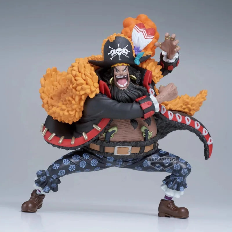 Figura Marshall D. Teach - One Piece | Barbanegra en pose de combate, Battle Record Collection