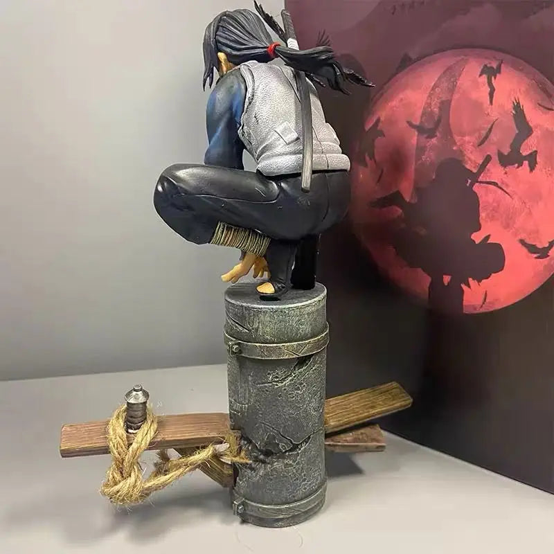 Figura Itachi Uchiha ANBU Tsukuyomi - Naruto | Sharingan Agachado