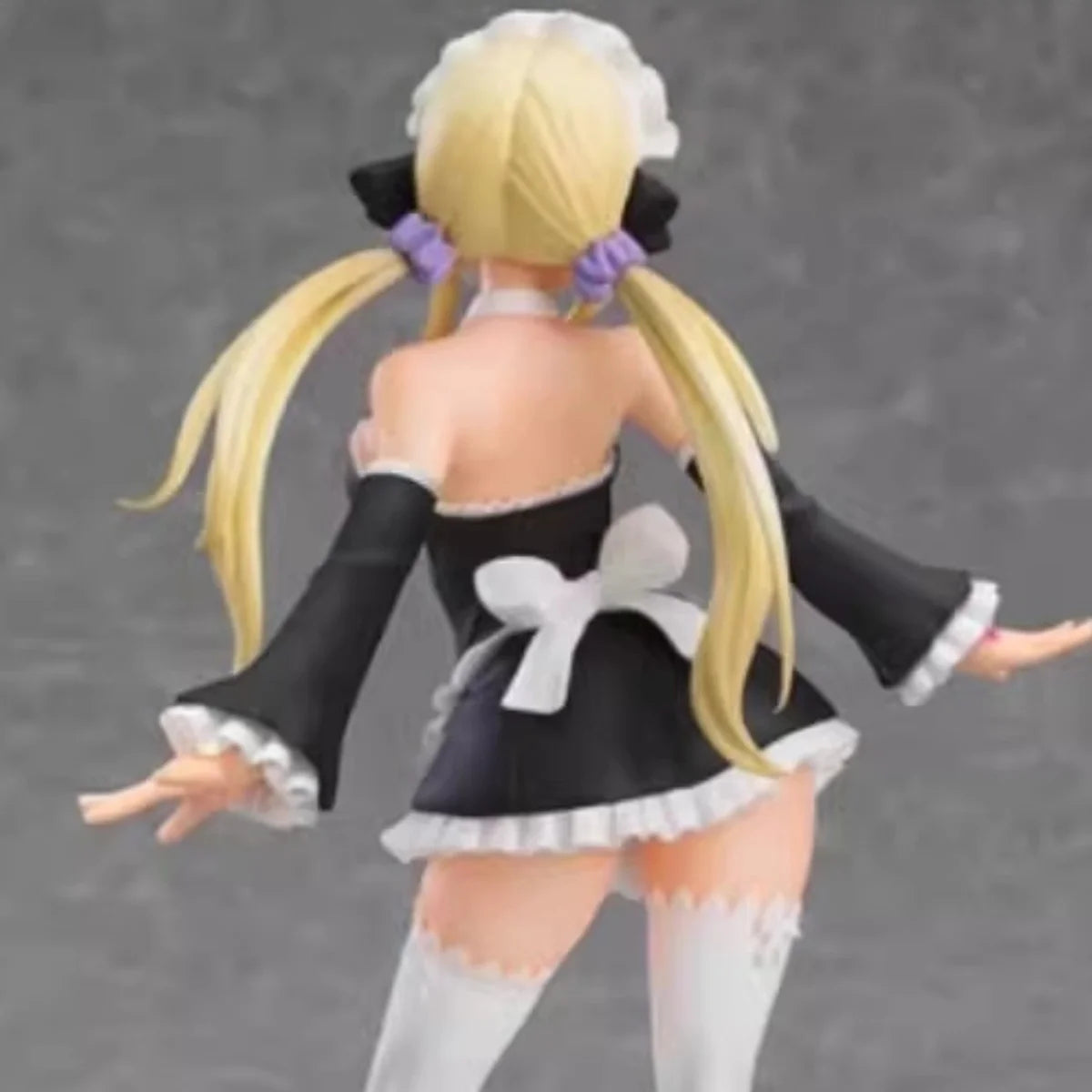 Figura Lucy Heartfilia - Fairy Tail | Lucy Heartfilia en traje de sirvienta 18cm