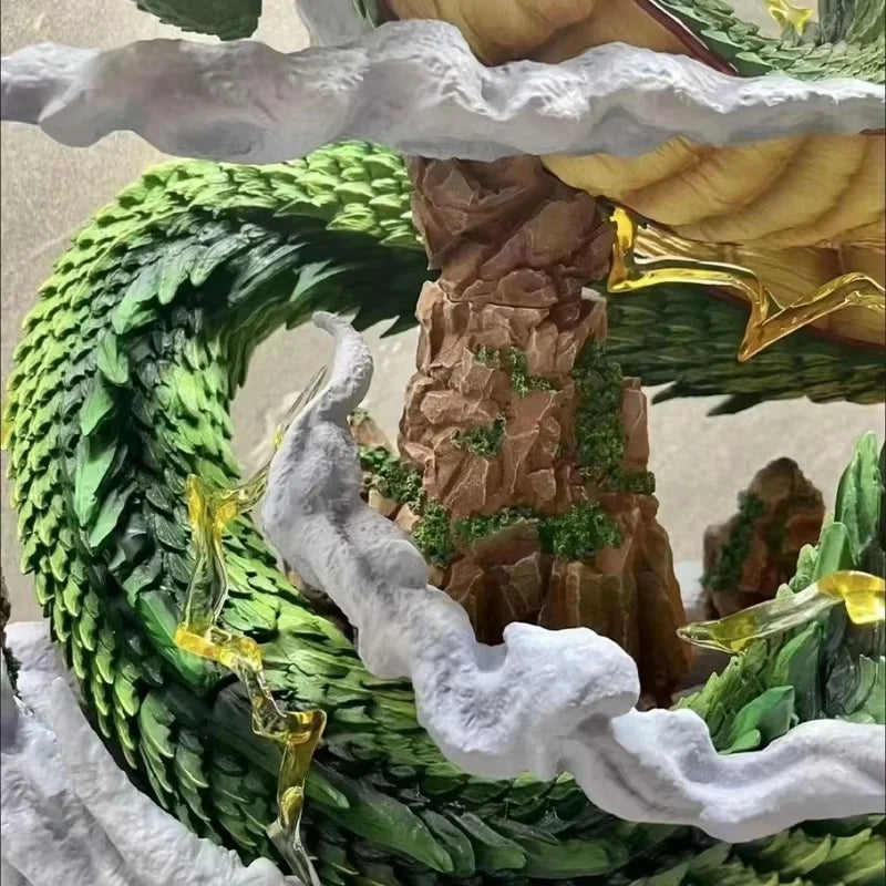 Figura Son Goku y Shenron - Dragon Ball | Estatua con LED 53cm