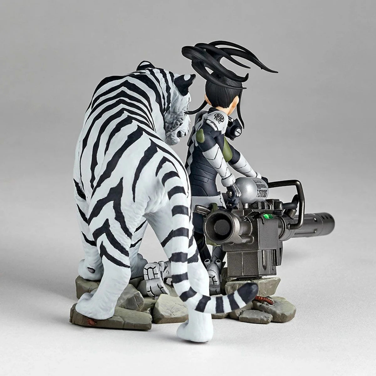 Figura Ashiro Mina - Kaijuu No. 8 | Kaiyodo Original