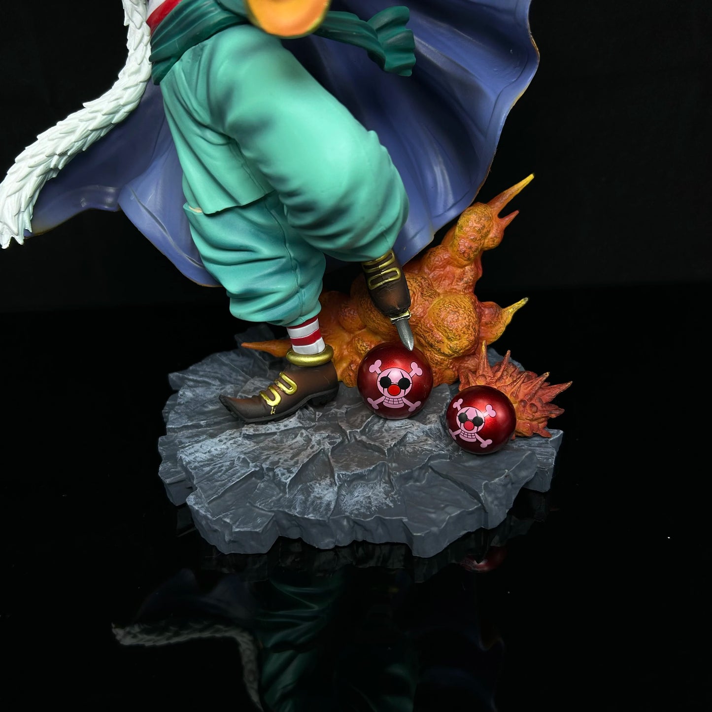 Figura Buggy - One Piece | Emperador Payaso 26cm