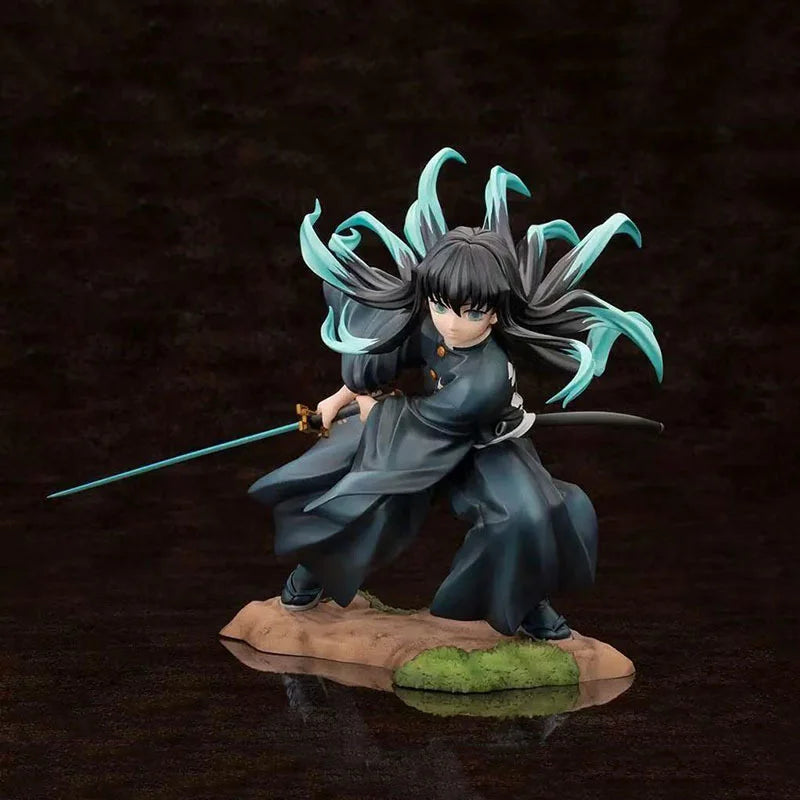 Figura Muichiro Tokito - Demon Slayer | Forma de Batalla Articulada 18cm