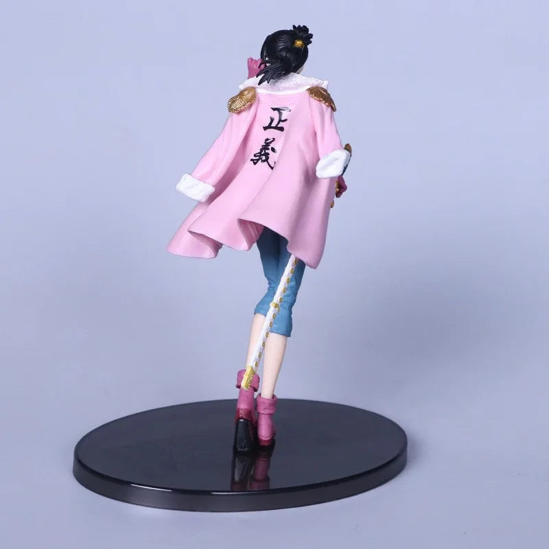 Figura Tashigi - One Piece | Top War PVC 17cm