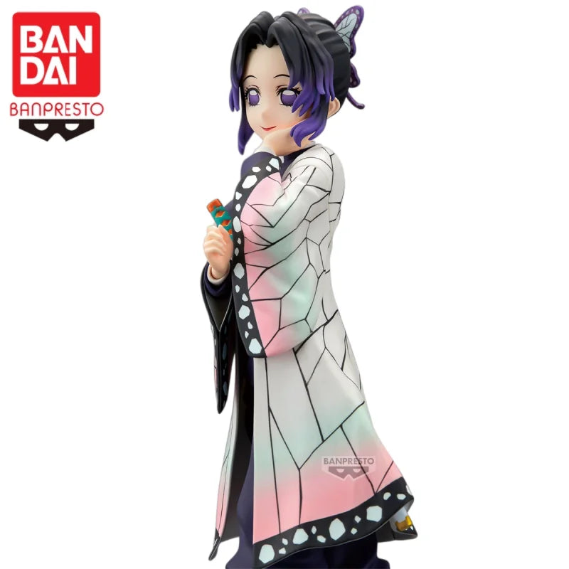Figura Shinobu Kocho - Demon Slayer | Banpresto Glitter & Glamours 22cm