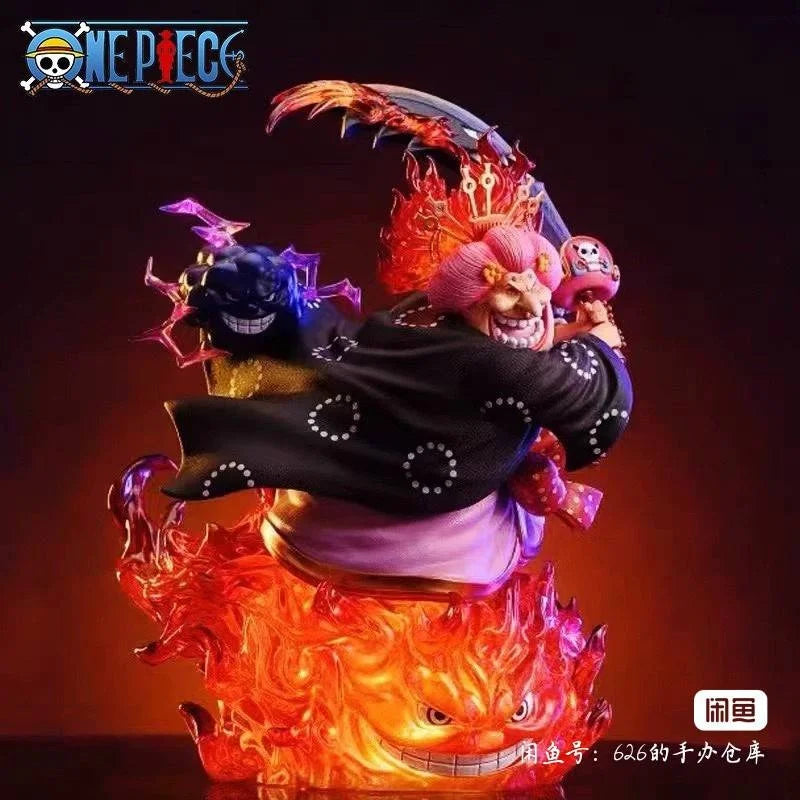 Figura Big Mom (Charlotte Linlin) - One Piece | Estatua con LED