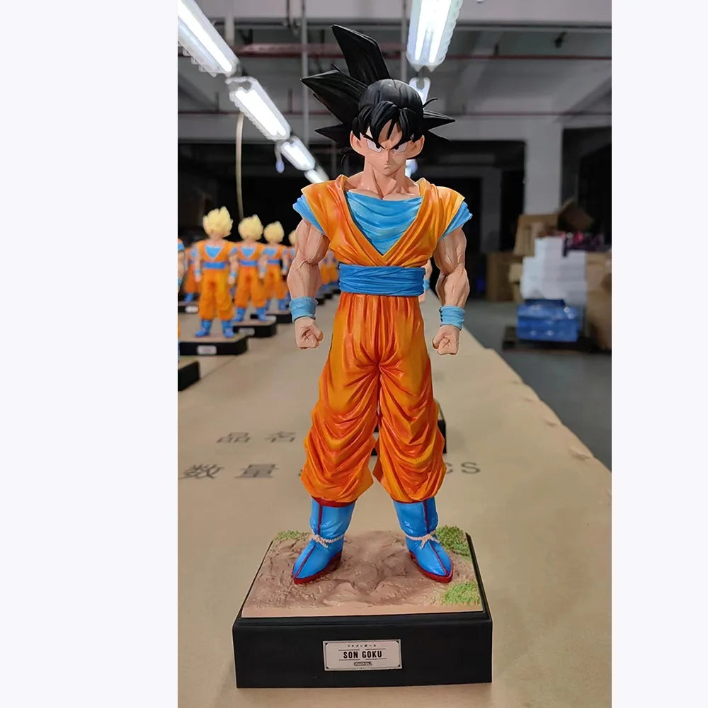 Figura Goku Ultra Instinct - Dragon Ball Z | PVC 34cm