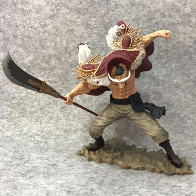 Figura Edward Newgate (Barbablanca) - One Piece | Barbablanca con su bisento en pose de combate 25cm