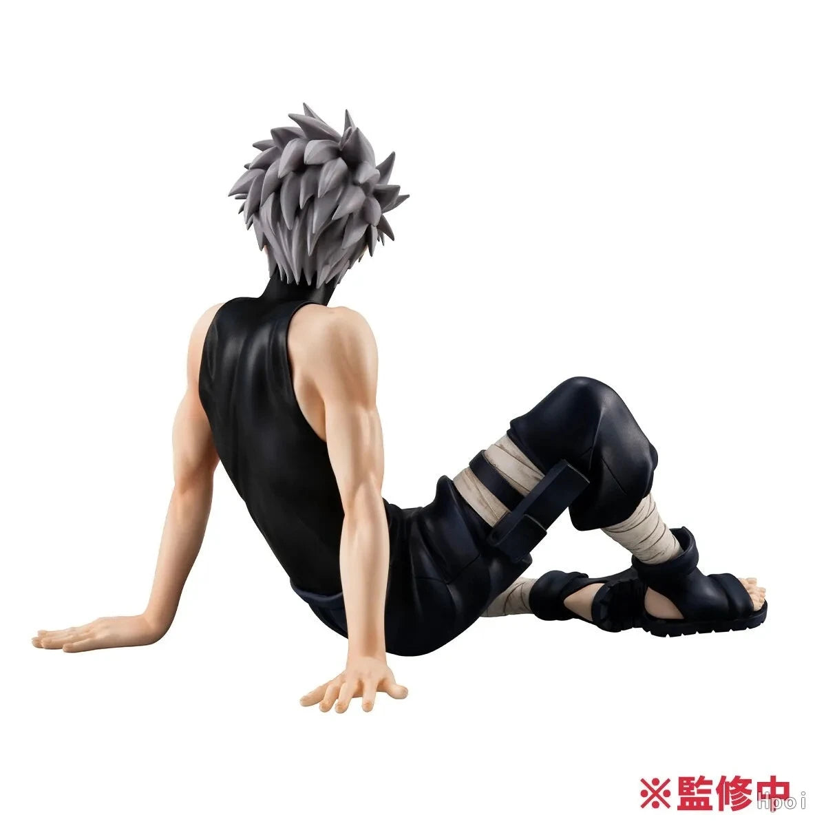 Figura Kakashi Hatake - Naruto Shippuden | Postura Sentada con Estrellas 9cm